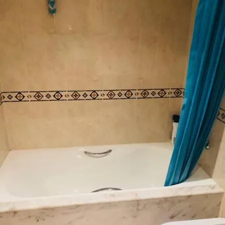 Piso Moderno Daire *
