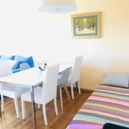 Piso Moderno Daire *